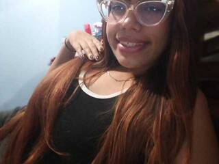 צ'אט וידאו ארוטי alexia-killer