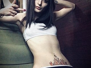 צ'אט וידאו ארוטי AlexisLou