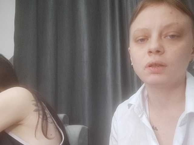 צילומי מסך משודרים AlexLiza1310