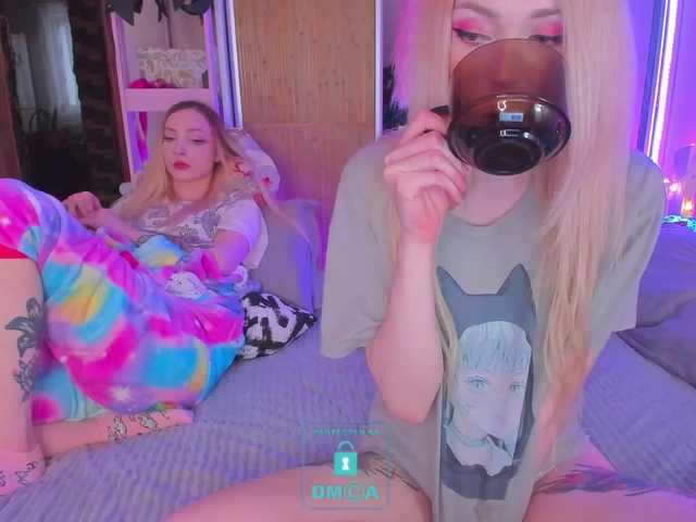 צילומי מסך משודרים HornyBunnys