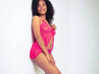 צ'אט וידאו ארוטי AlexxaTomaas