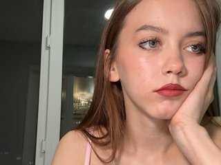 צ'אט וידאו ארוטי Alia205