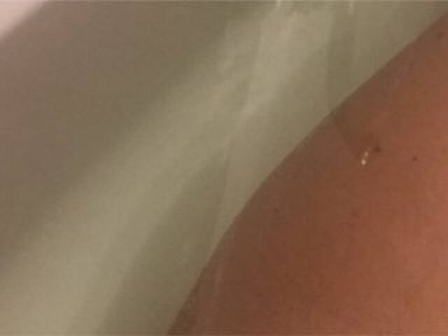 צילומי מסך משודרים Alianakiss