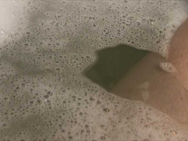 צילומי מסך משודרים Alianakiss