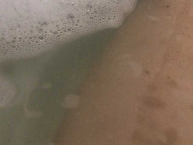 צילומי מסך משודרים Alianakiss