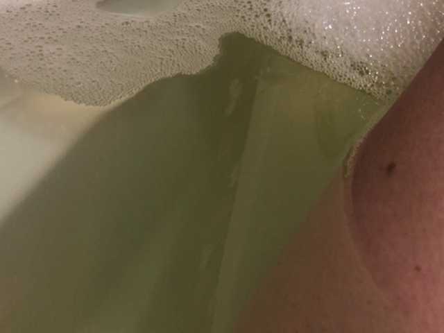 צילומי מסך משודרים Alianakiss