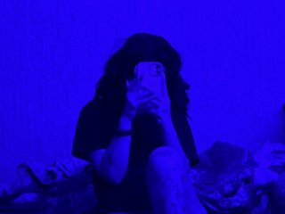 צ'אט וידאו ארוטי Aliasssik