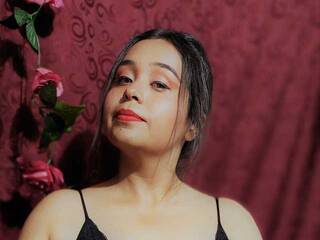 צ'אט וידאו ארוטי alice-day5