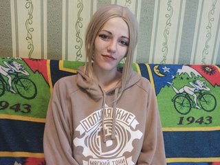 צ'אט וידאו ארוטי Alice-Hoffman