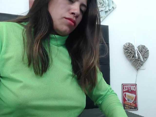 צילומי מסך משודרים ALICE-SMIT