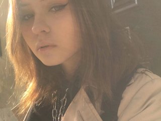 צ'אט וידאו ארוטי AliceBeltran