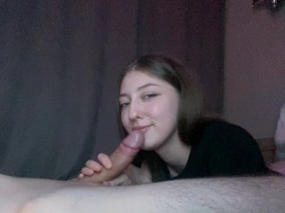 צ'אט וידאו ארוטי AliceGirl18