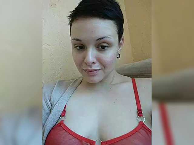 צילומי מסך משודרים Katy_Manson