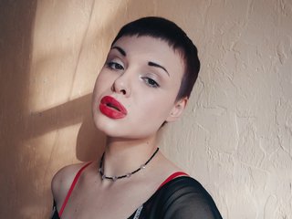 צ'אט וידאו ארוטי Katy_Manson