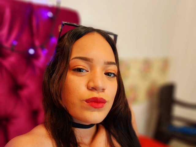 תמונה של הפרופיל AliceLowe