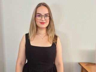 צ'אט וידאו ארוטי AlicePretty69