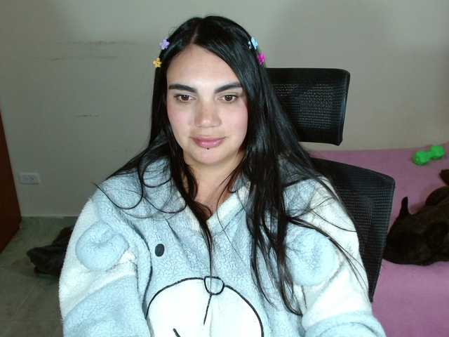 צילומי מסך משודרים AliceRoss