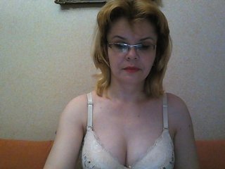 תמונות AliceSexyyy 33 pm, 55 boobs, 60 pussy, 80 flash ass, 100 c2c, 799 show full naked for 10 min