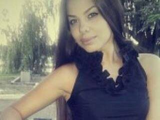 צ'אט וידאו ארוטי aliedora