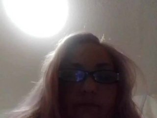 צ'אט וידאו ארוטי alinaalina44