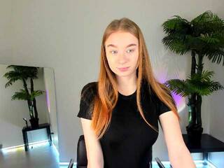 צ'אט וידאו ארוטי Alinka2004a