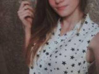 צ'אט וידאו ארוטי alinochka0