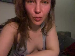 צ'אט וידאו ארוטי Alisasqrl