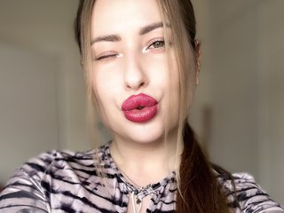 צ'אט וידאו ארוטי AlisaWhite
