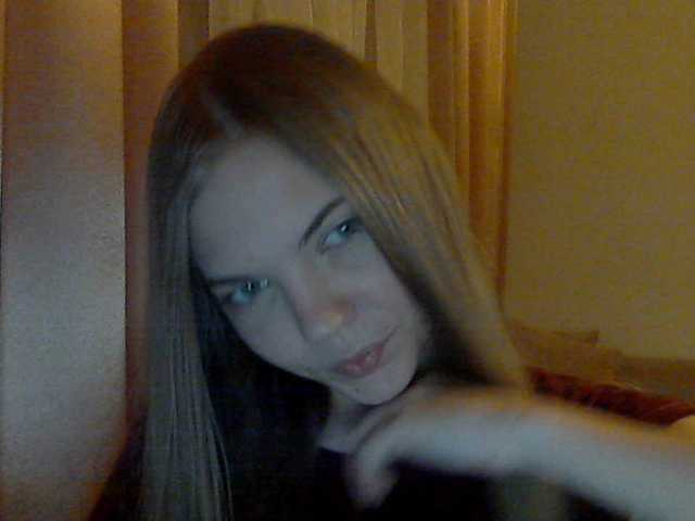 תמונות alisekss8 Hello boys!) I'm Alice, I'm 24. Subscribe to me and put a heart!) Subscription for tokens!)