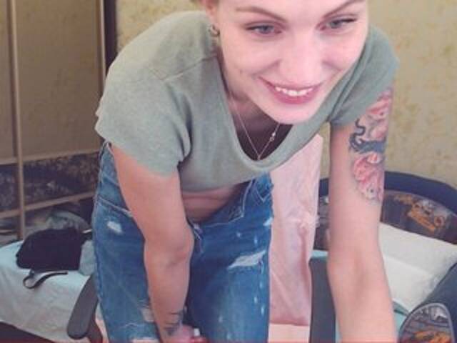 צילומי מסך משודרים AlishaTop