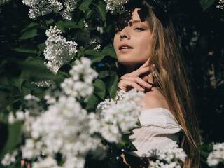 צ'אט וידאו ארוטי alisiya-love