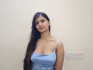 צ'אט וידאו ארוטי alison786