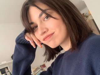 צ'אט וידאו ארוטי AlisonBlacky