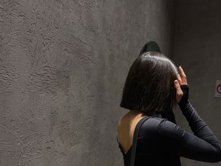 צ'אט וידאו ארוטי alisonriot