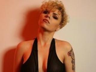 צ'אט וידאו ארוטי alissa4u