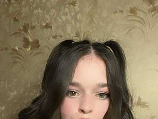 צ'אט וידאו ארוטי AlissaK