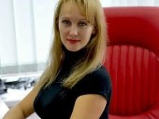 צ'אט וידאו ארוטי alleksandra