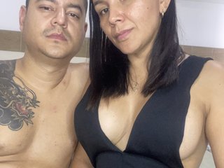 צ'אט וידאו ארוטי ALLISONYLUISITO23