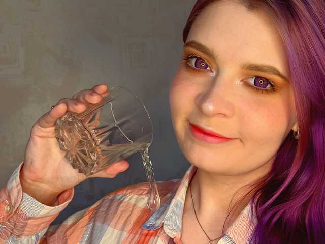 תמונה של הפרופיל AlllyMarry1