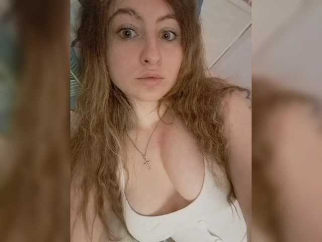 צילומי מסך משודרים AlluringAura