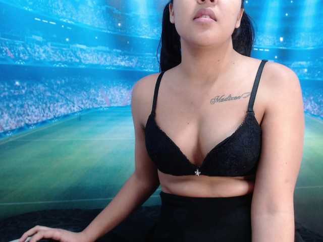 צילומי מסך משודרים allysonbell