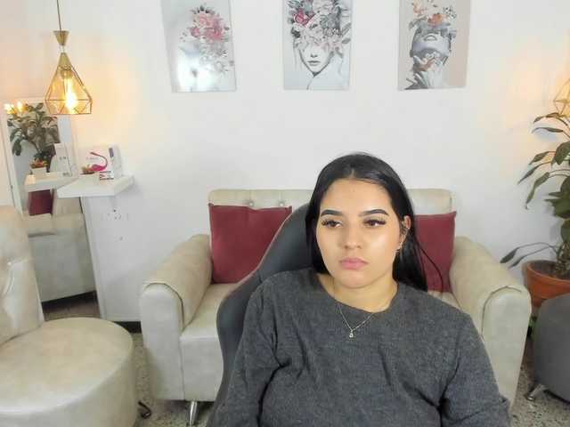 תמונות alondra-saenz Hi guys, I'm new here, follow me and make me cum with your tips!!♥♥♥ toys!800tkns