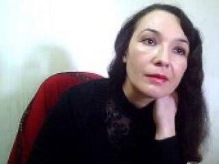 צ'אט וידאו ארוטי alyonai