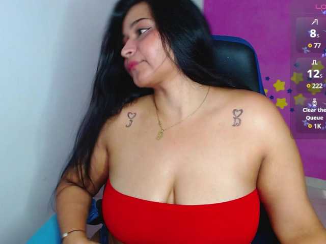 תמונות Alyson- #latina #bbw #natural #squirt #curvy #young #big tits #big ass