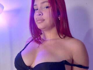 צ'אט וידאו ארוטי Alyson-red