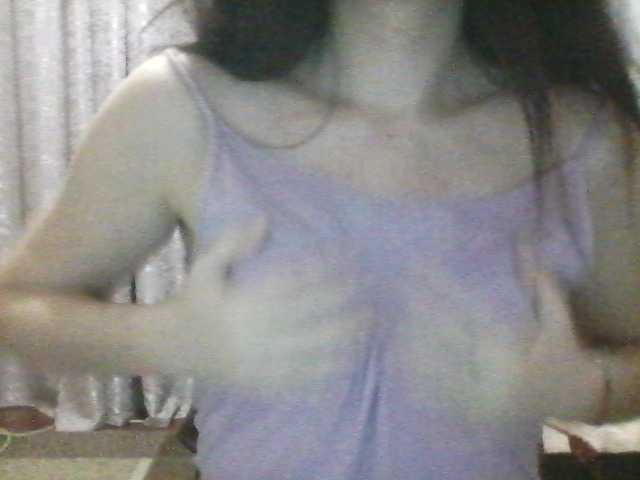 צילומי מסך משודרים AlyssDoris