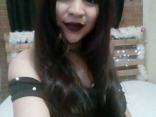 צ'אט וידאו ארוטי Amal-star