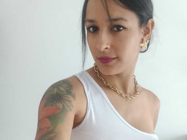 תמונה של הפרופיל amarisvega