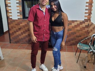 צ'אט וידאו ארוטי Amber-Calvin