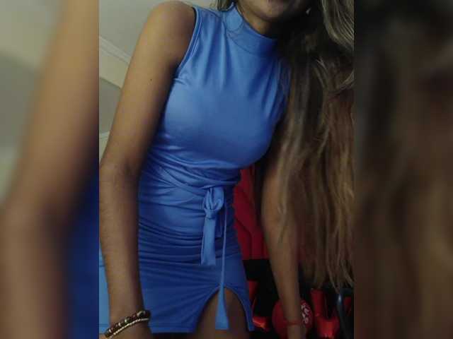 צילומי מסך משודרים Amber-Rosse-0